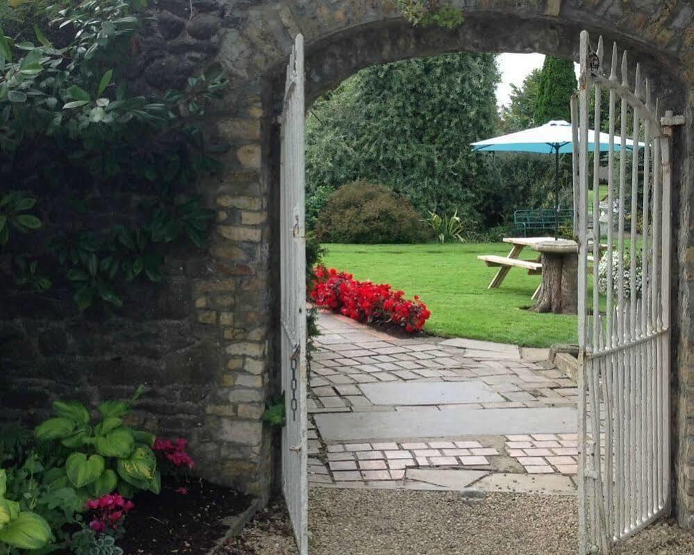 County Arms Birr Hotell Eksteriør bilde