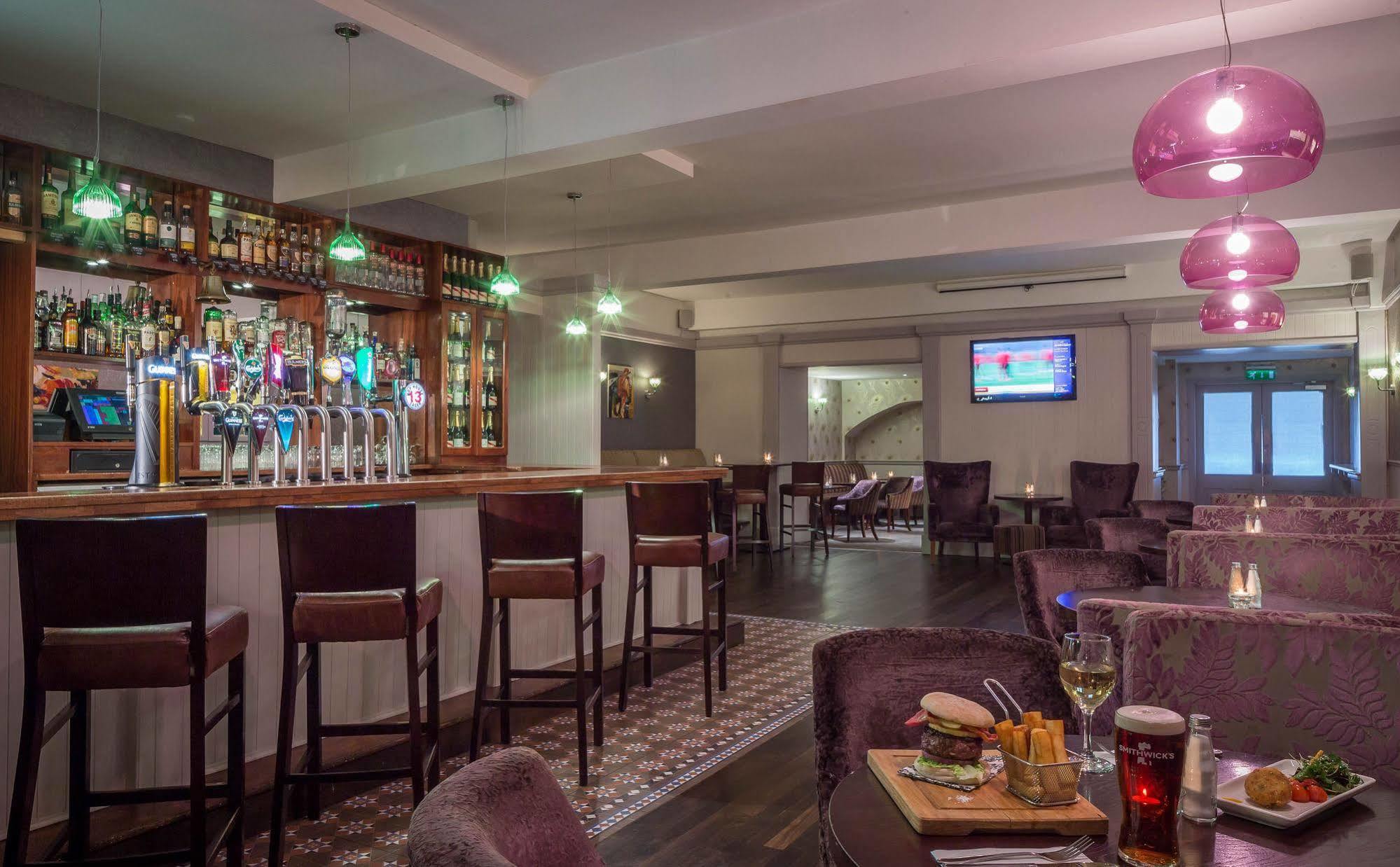 County Arms Birr Hotell Eksteriør bilde